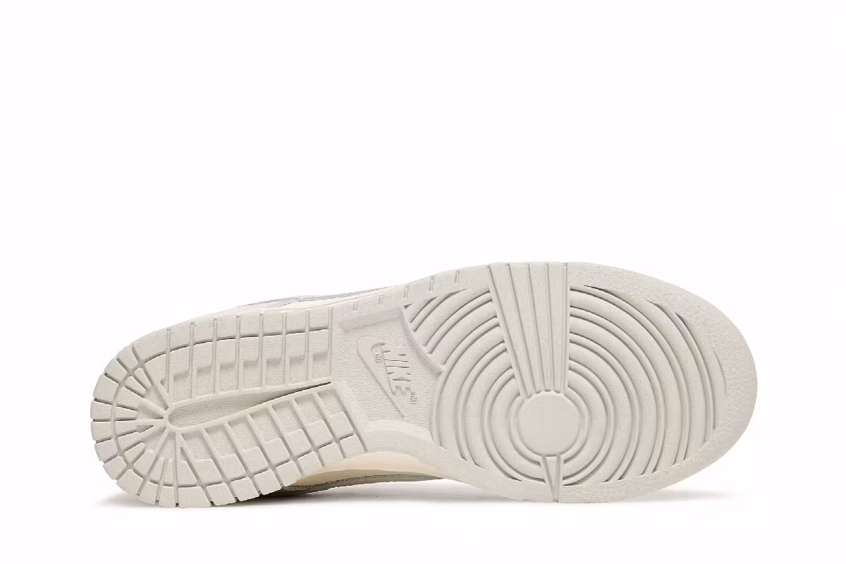 Nike Women's Dunk Low Light Bone, view 5