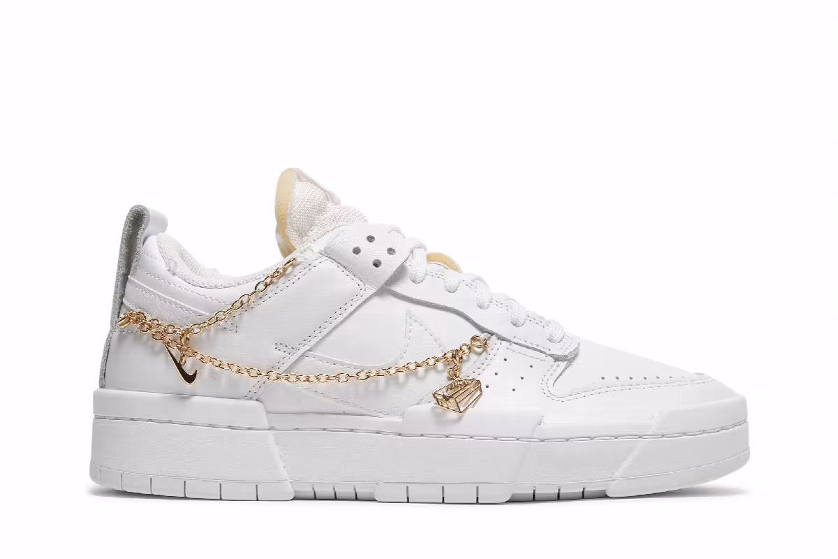 Nike Women's Dunk Low Disrupt Lucky Charms, view 2