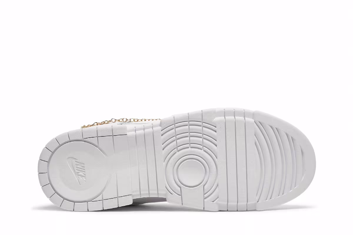 Nike Women's Dunk Low Disrupt Lucky Charms, view 5