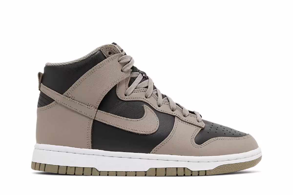 Nike Women's Dunk High Moon Fossil, view 2