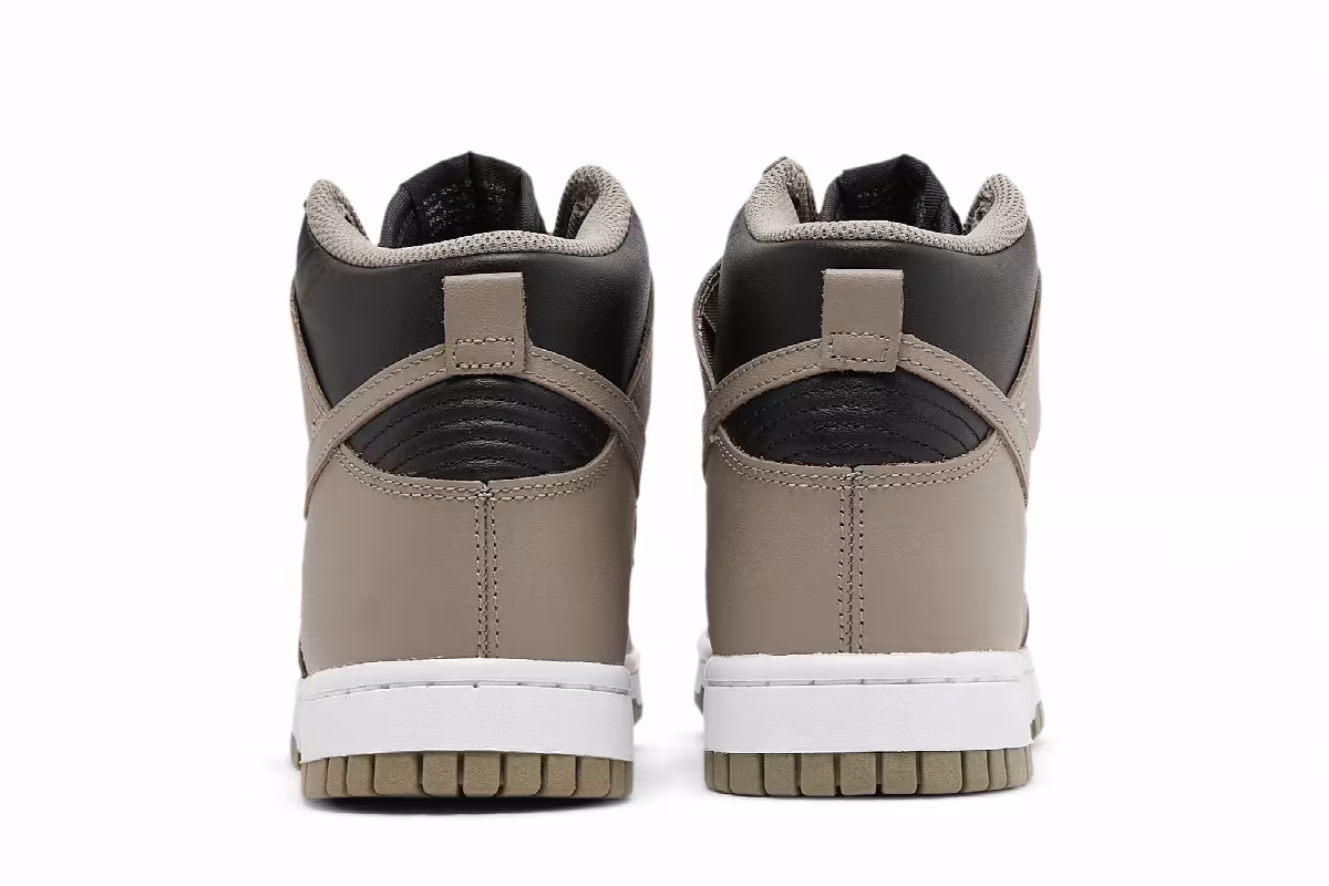Nike Women's Dunk High Moon Fossil, view 7