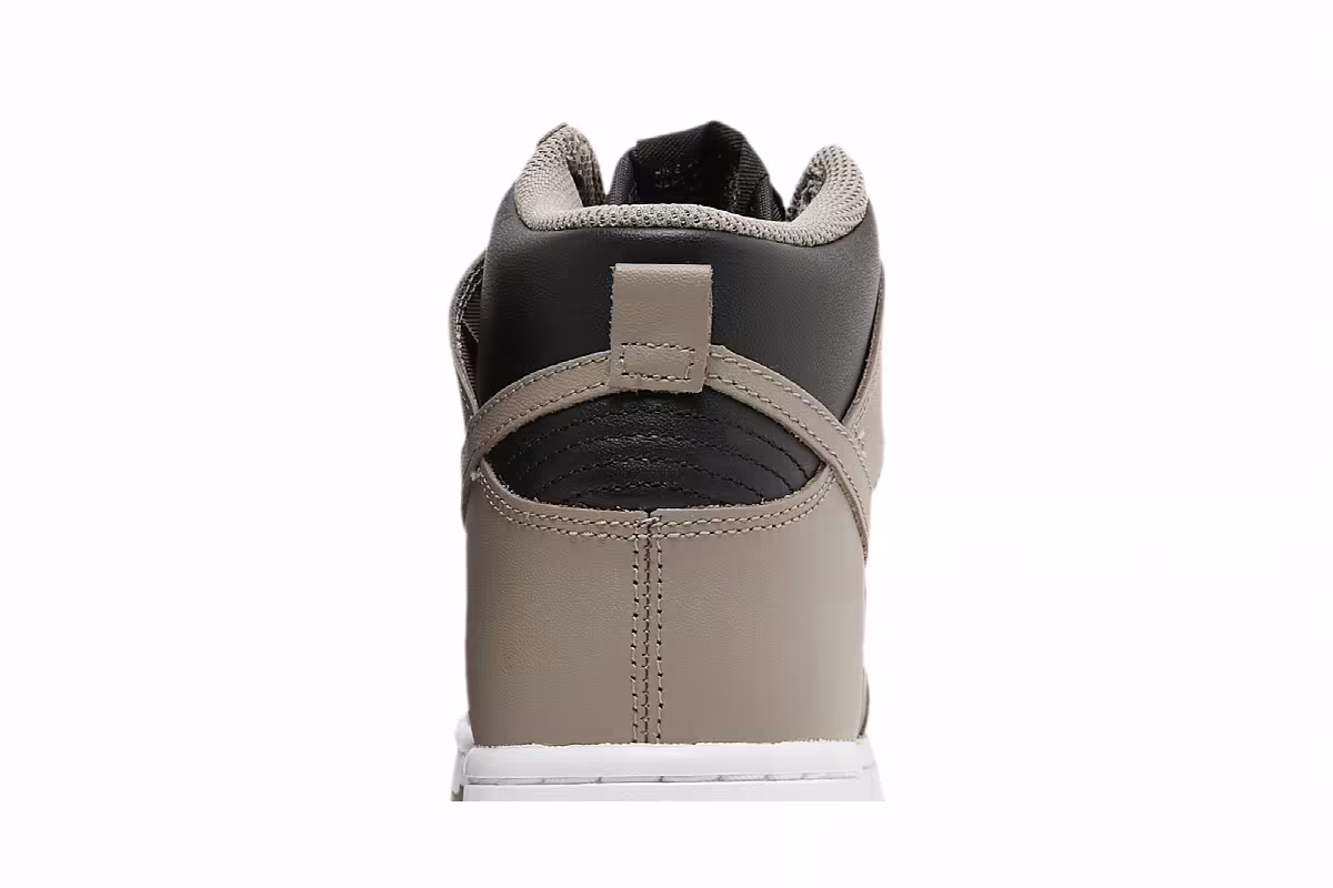 Nike Women's Dunk High Moon Fossil, view 8