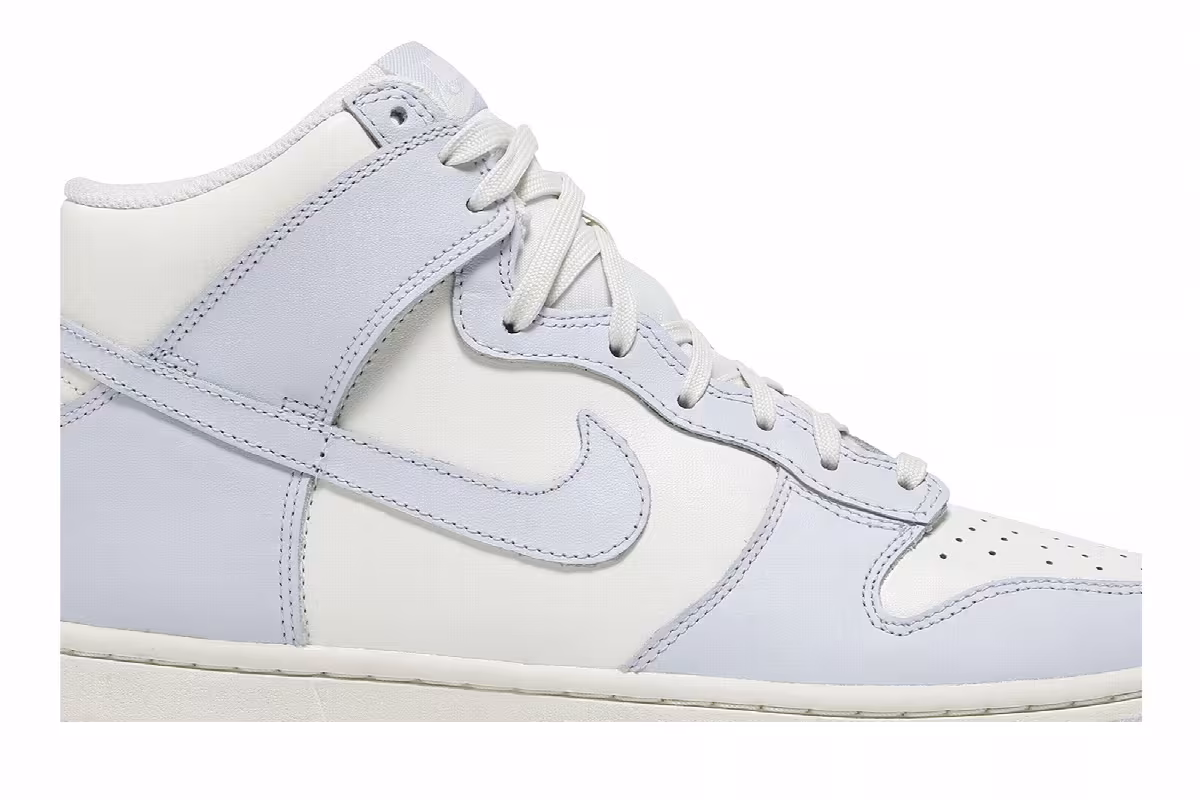 Nike Women's Dunk High Football Grey, view 3