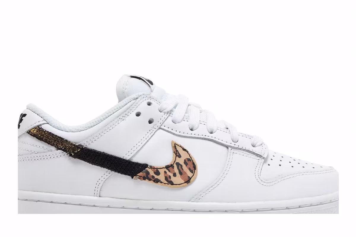 Nike Women's Dunk Low SE Primal White, view 3