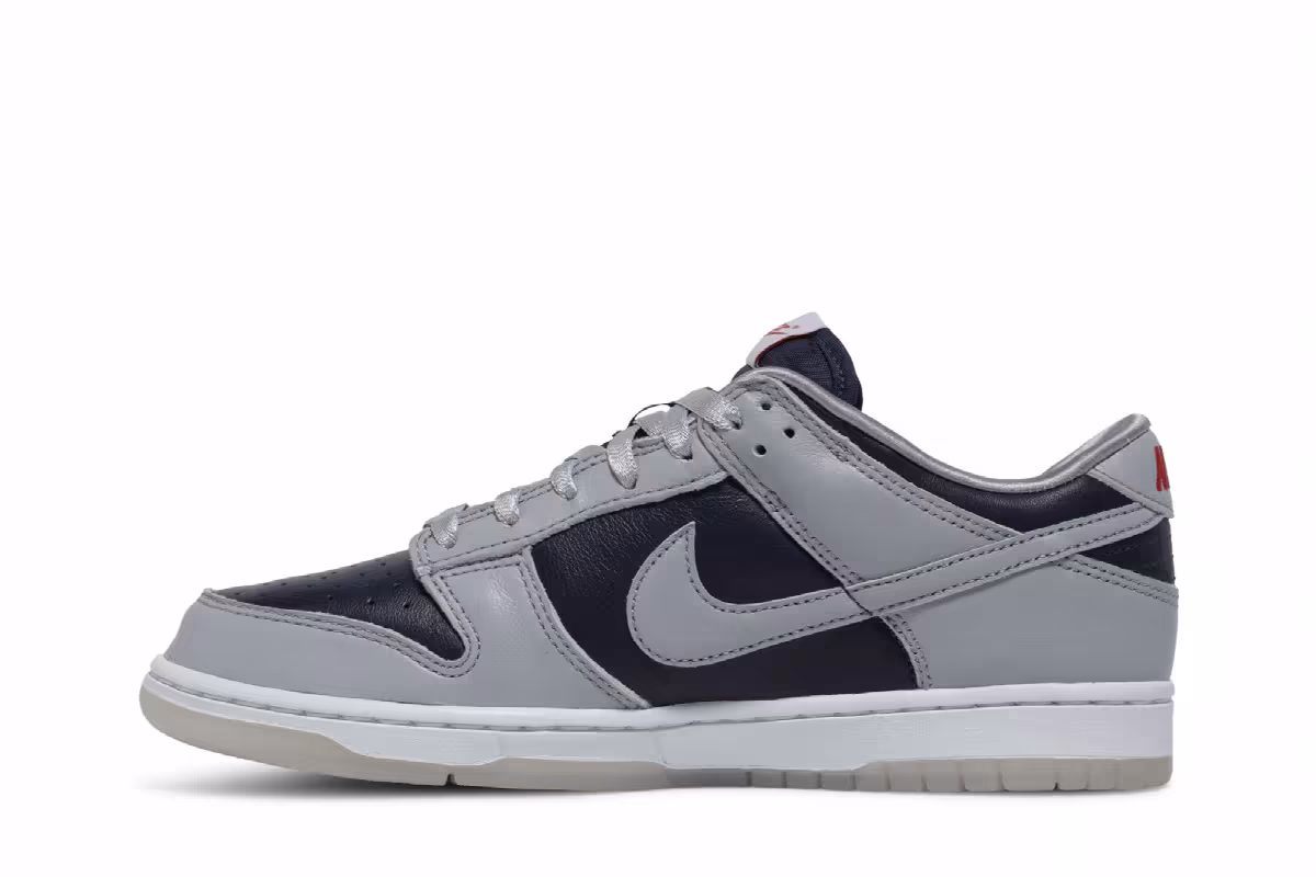 Nike Women's Dunk Low SP College Navy, view 4