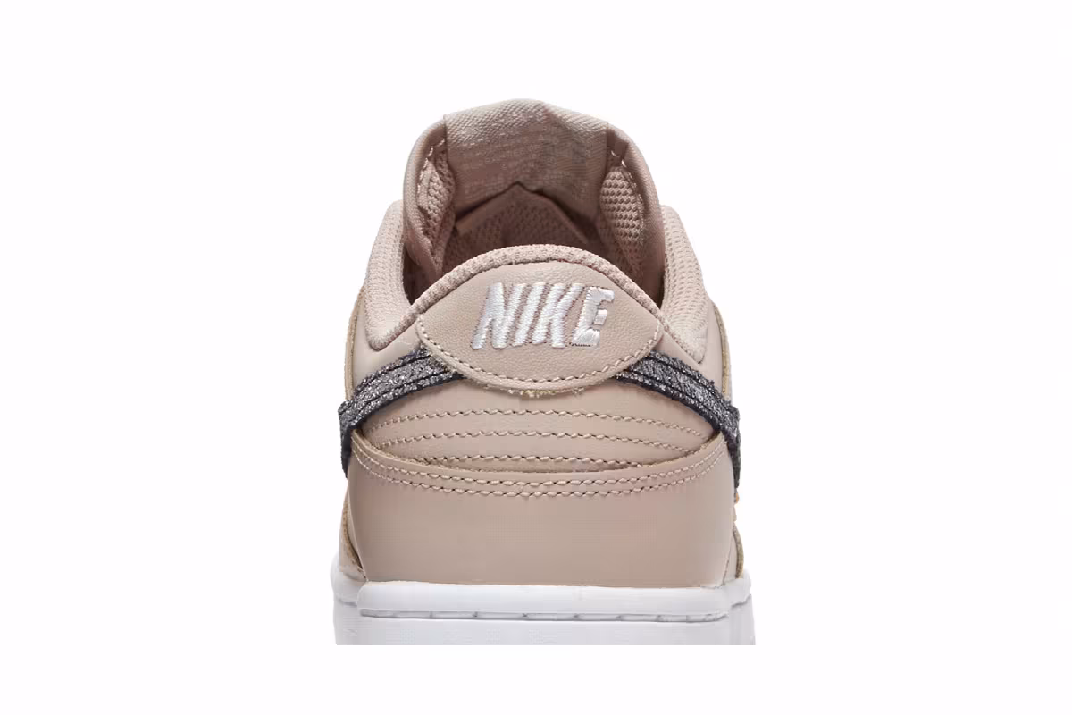Nike Women's Dunk Low SE Primal Pink, view 8