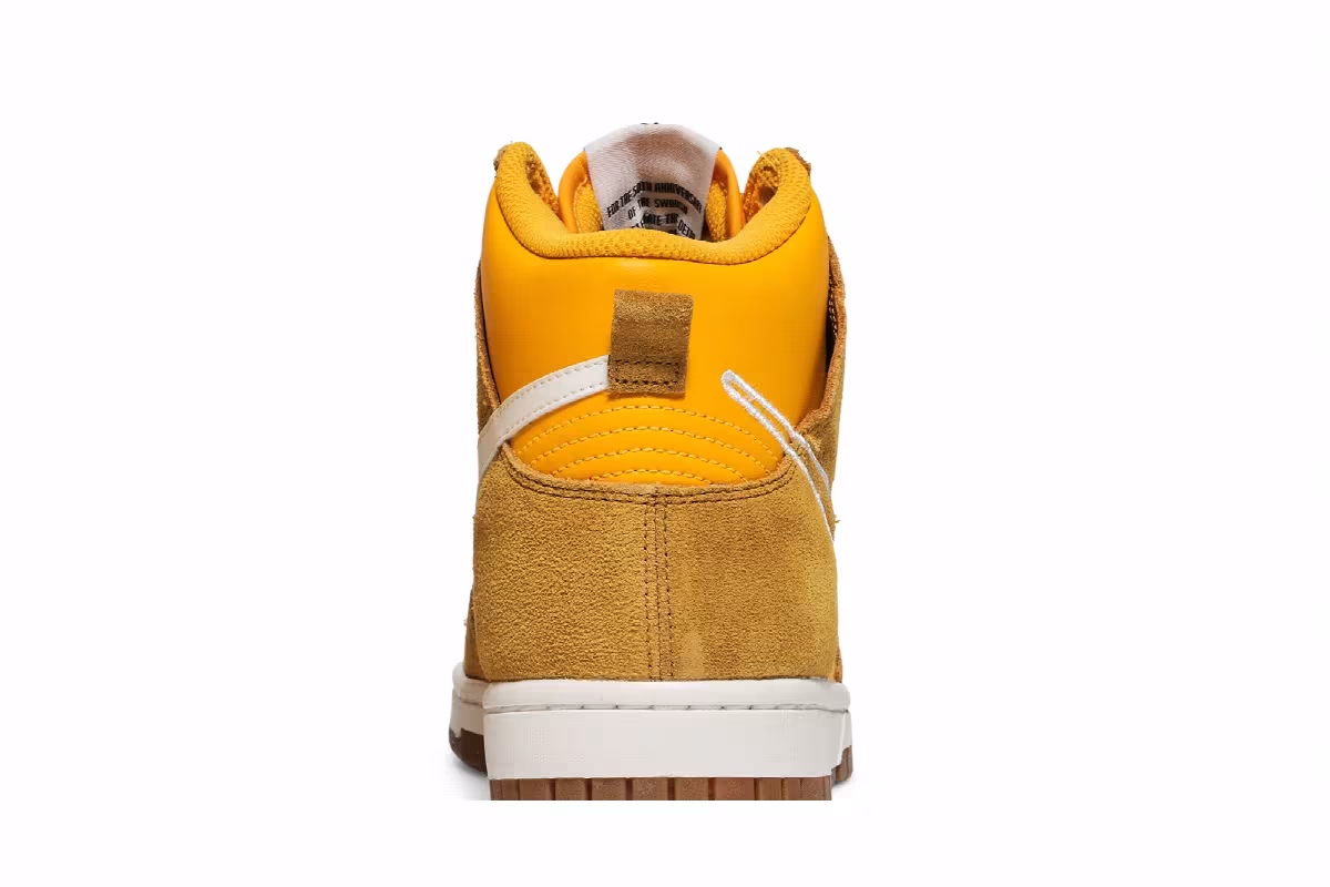 Nike Women's Dunk High SE First Use Pack - University Gold, view 8
