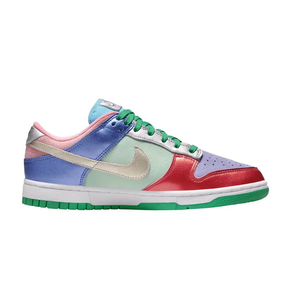 Nike Women's Dunk Low SE Sunset Pulse