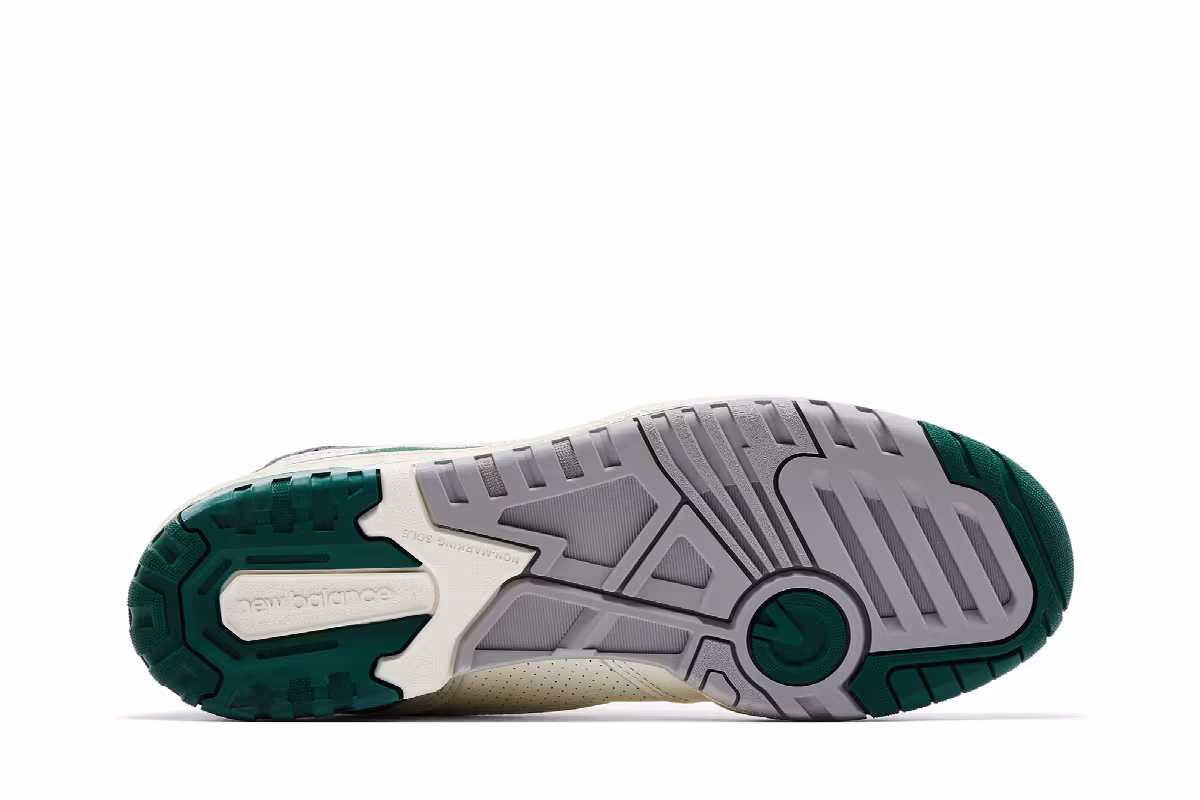 New Balance 550 Vintage Pack - Marsh Green, view 5