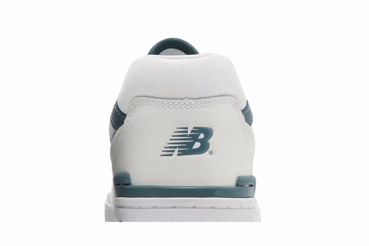 New Balance Women's 550 Reflection New Spruce, view 8