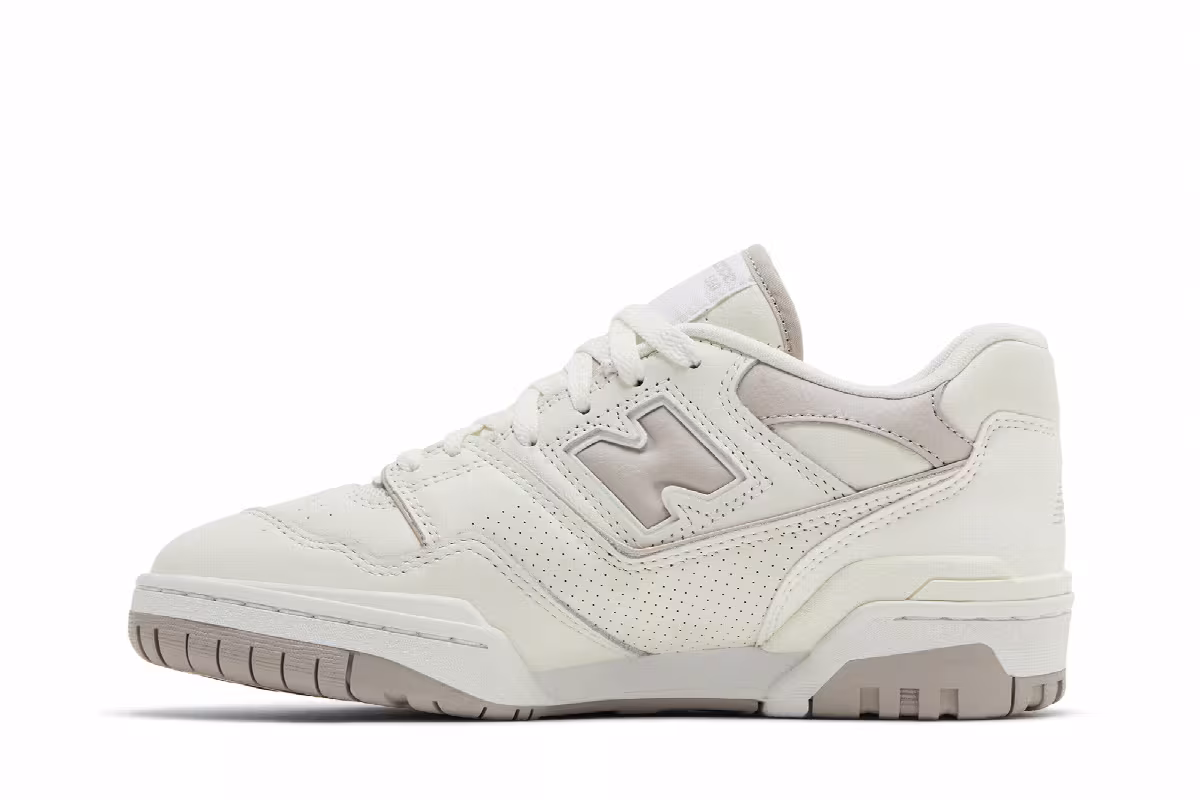 New Balance Women's 550 Sea Salt Moonrock, view 4