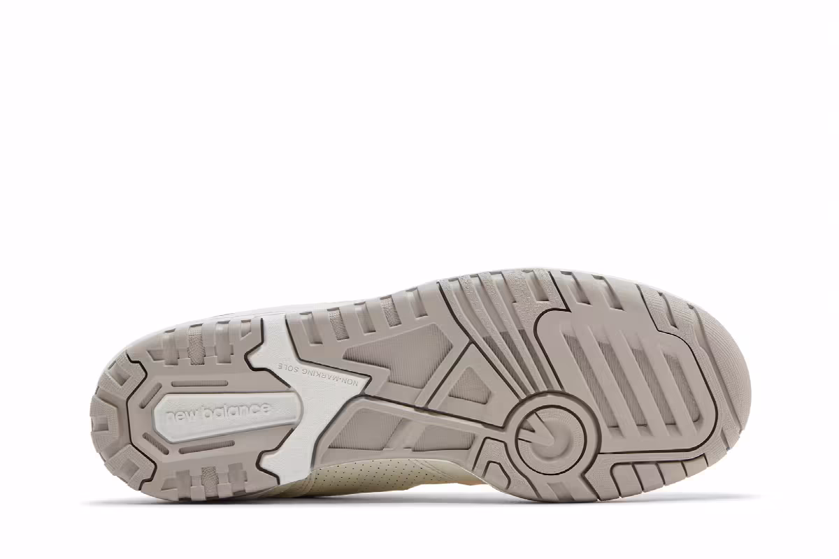 New Balance Women's 550 Sea Salt Moonrock, view 5