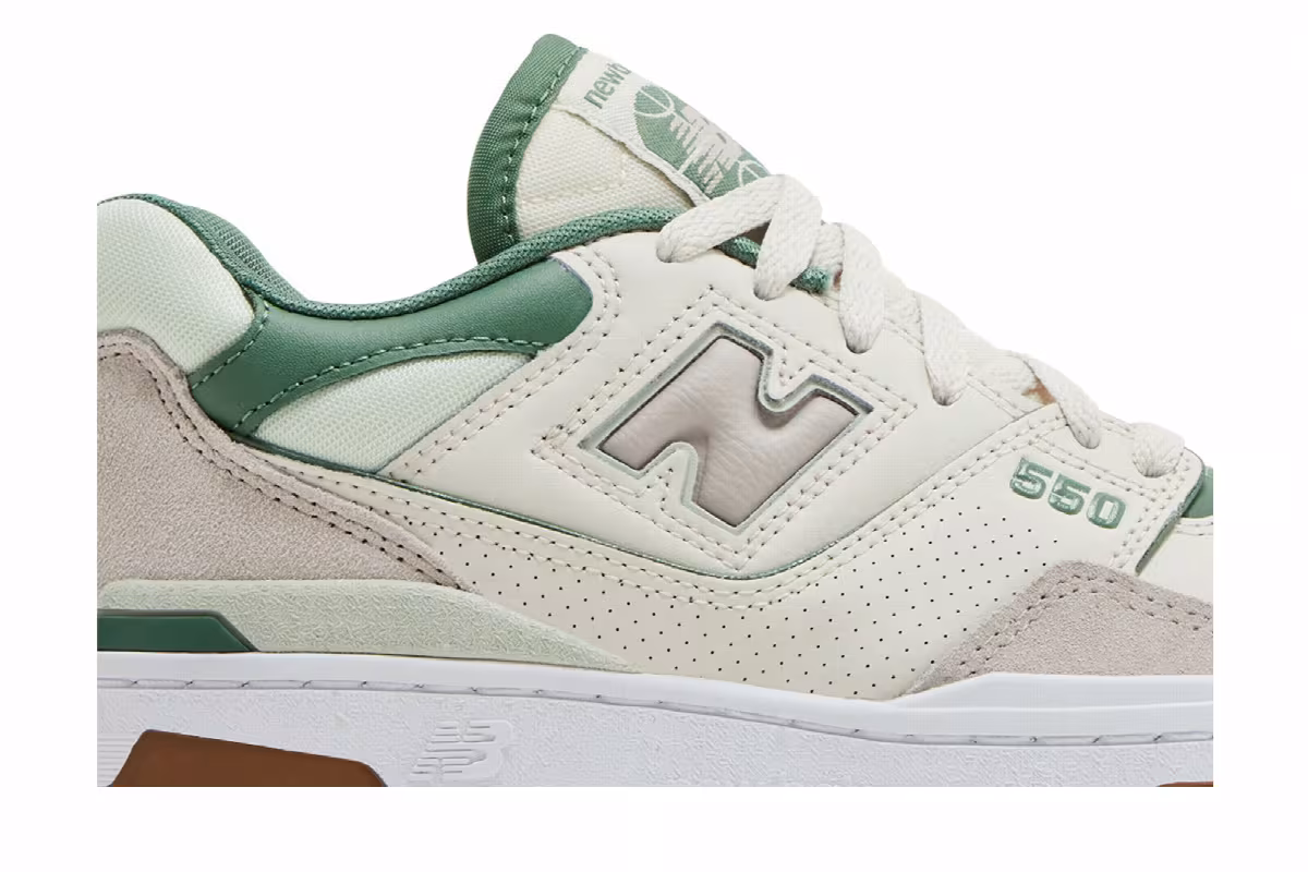 New Balance Women's 550 Linen Natural Mint, view 3