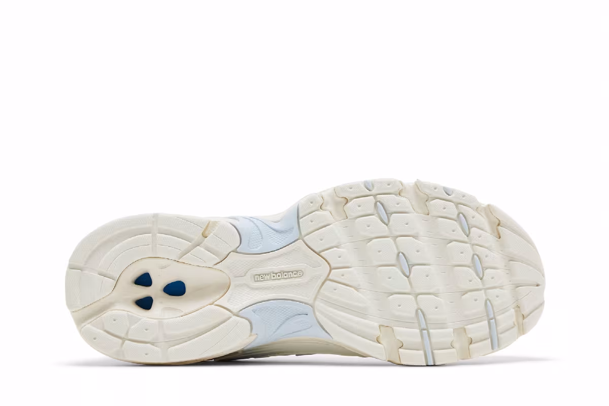 New Balance 530 Big Kid White Starlight, view 5