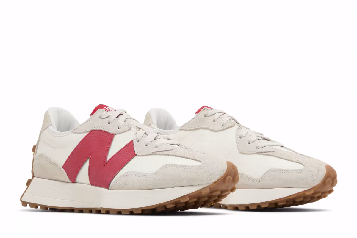 New Balance Women's 327 Moonbeam True Red, view 9