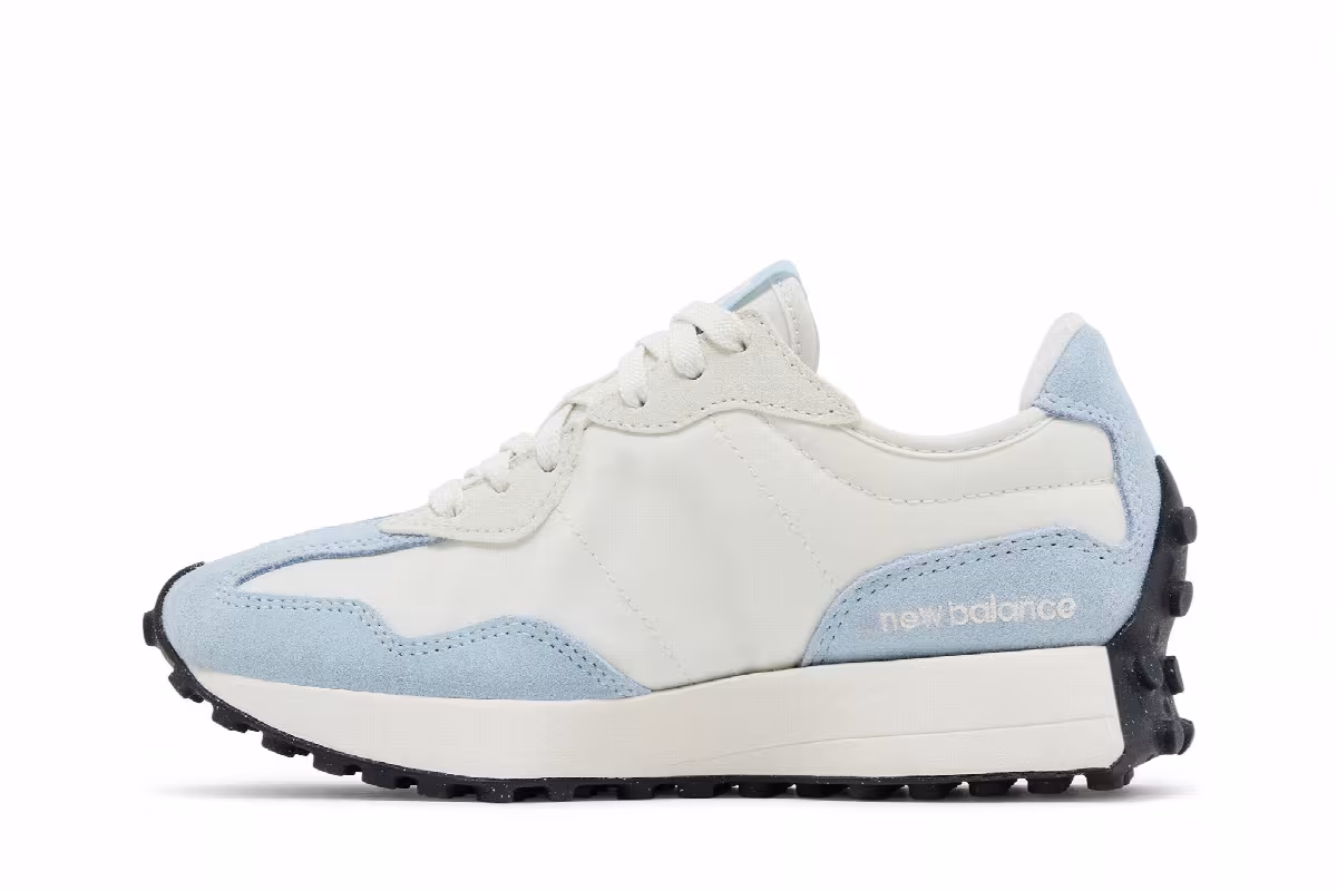 New Balance Women's 327 Light Chrome Blue, view 4