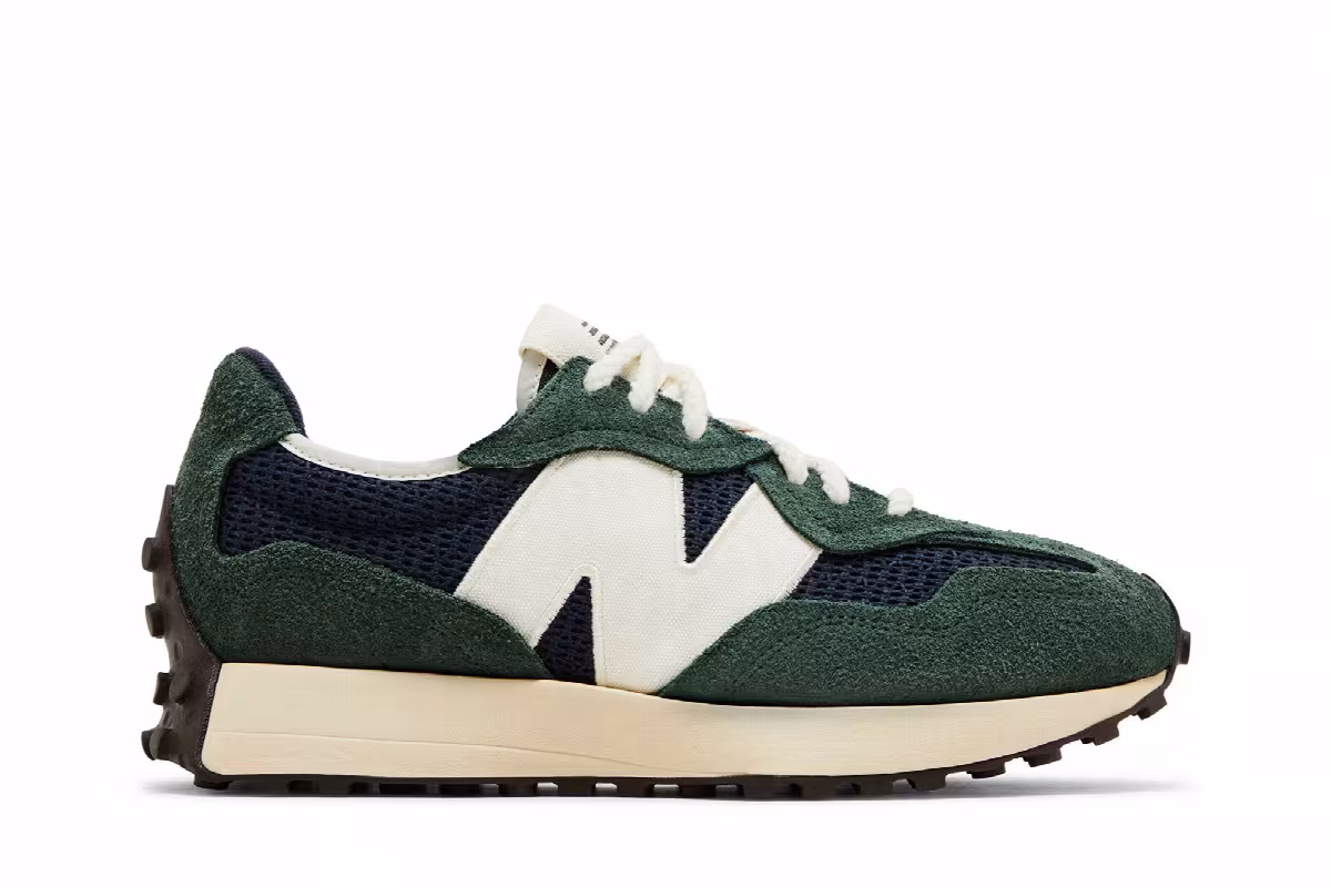 New Balance 327 Midnight Green Outerspace, view 2