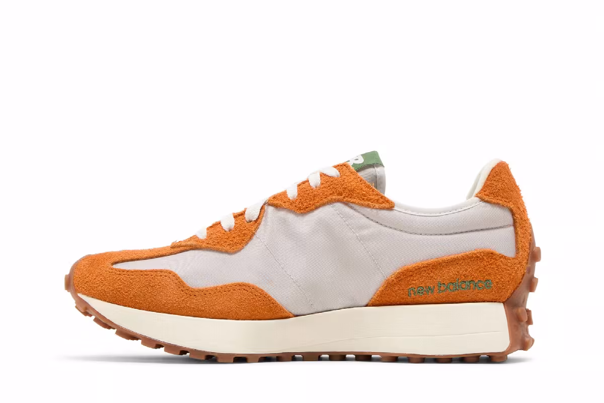 New Balance 327 Classic Orange, view 4