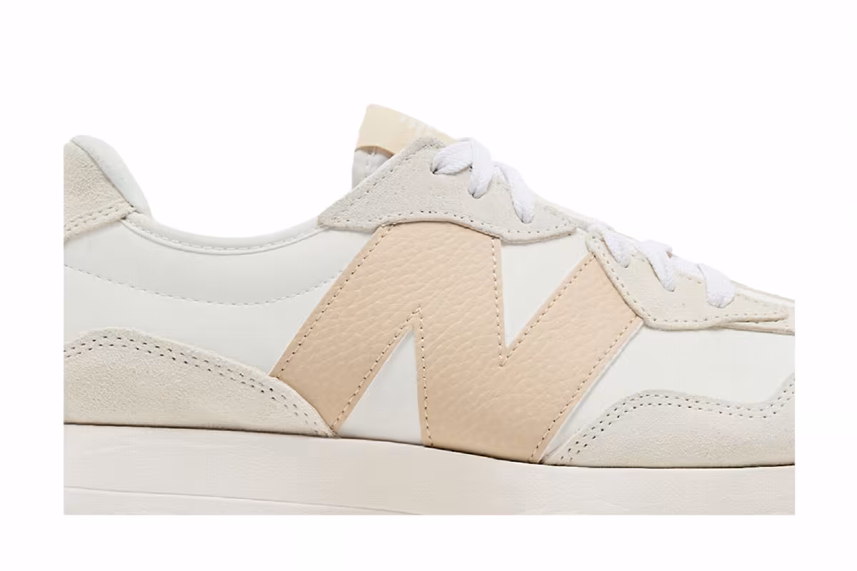 New Balance Women's 327 Sea Salt Sandstone, view 3