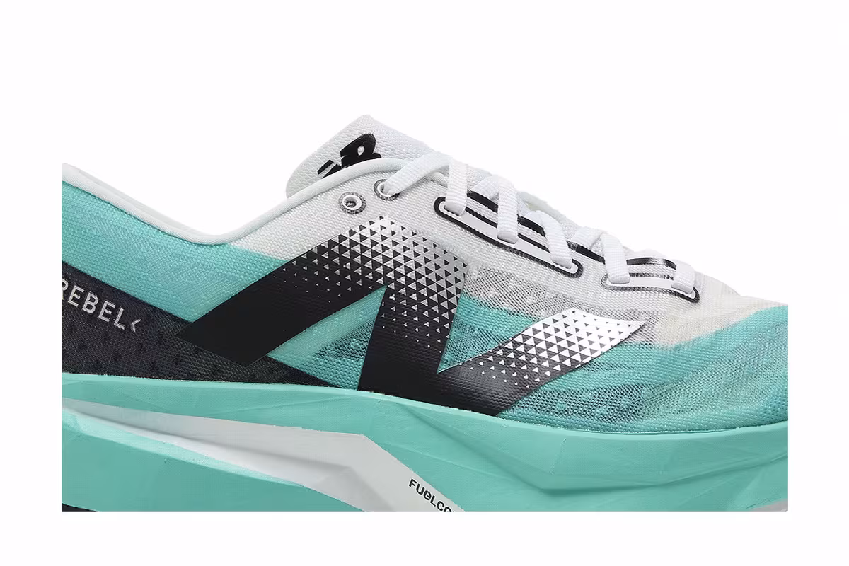 New Balance FuelCell Rebel v4 Cyber Jade, view 3