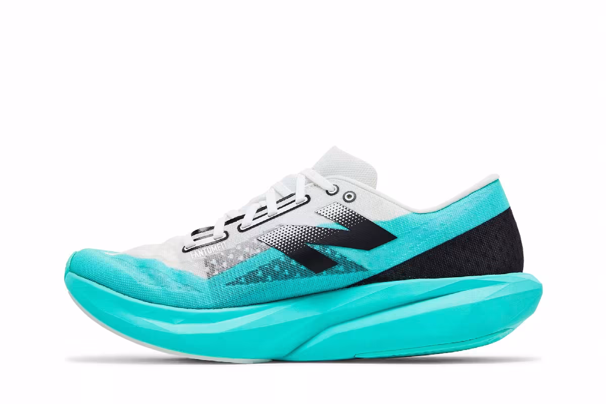 New Balance Women's FuelCell Rebel v4 Cyber Jade, view 4