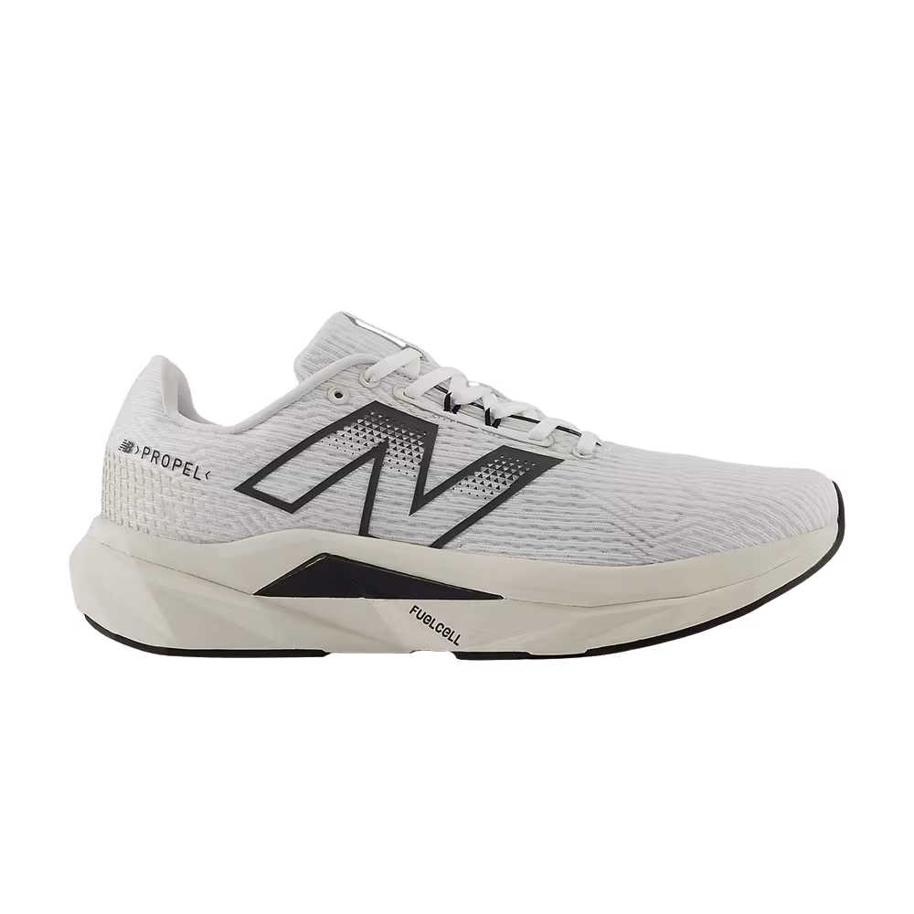 New Balance FuelCell Propel v5 2E Wide White Black Cement