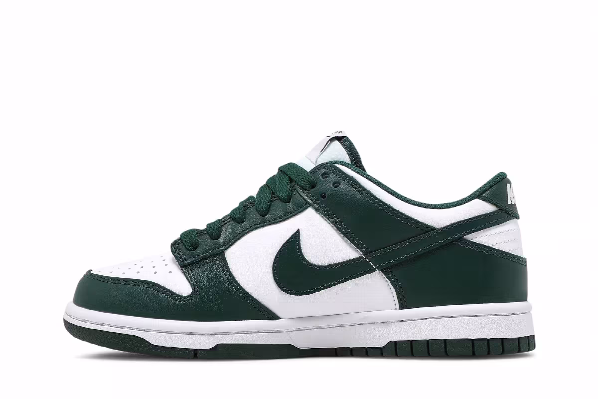 Nike Dunk Low GS Michigan State, view 4