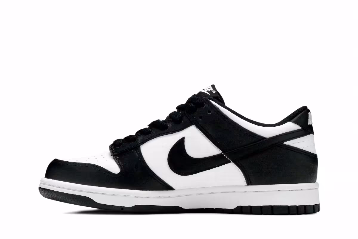Nike Dunk Low GS Black White, view 4