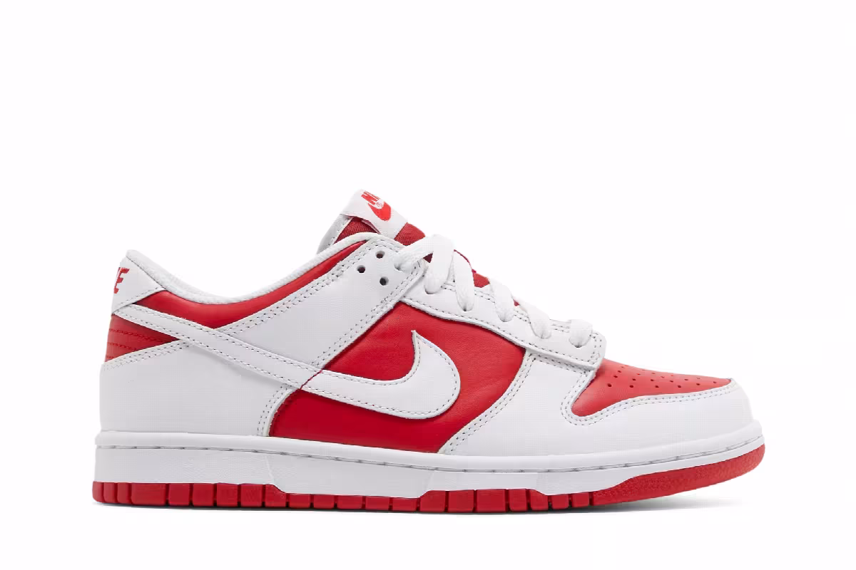 Nike Dunk Low GS Championship Red, view 2