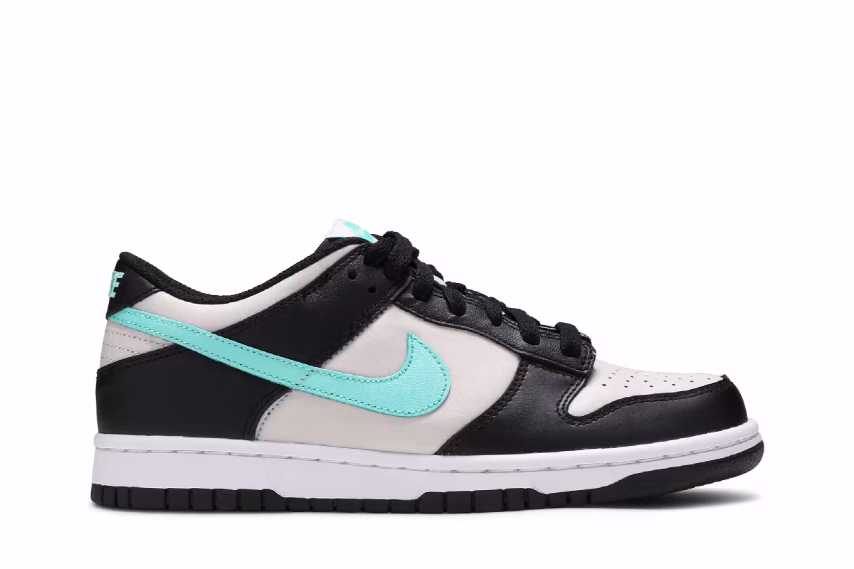 Nike Dunk Low GS Tiffany, view 2