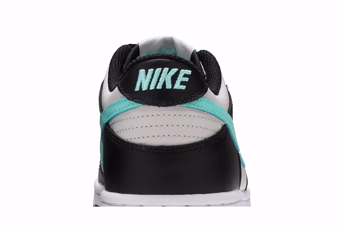 Nike Dunk Low GS Tiffany, view 8
