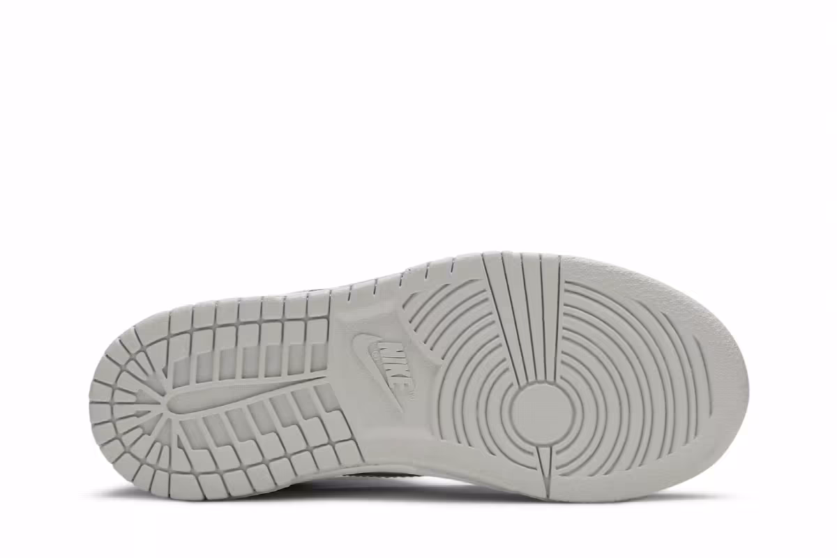 Nike Dunk High PS Vast Grey, view 5