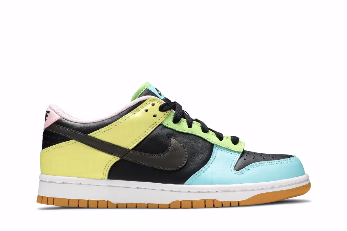 Nike Dunk Low SE GS Free.99 - Black, view 2