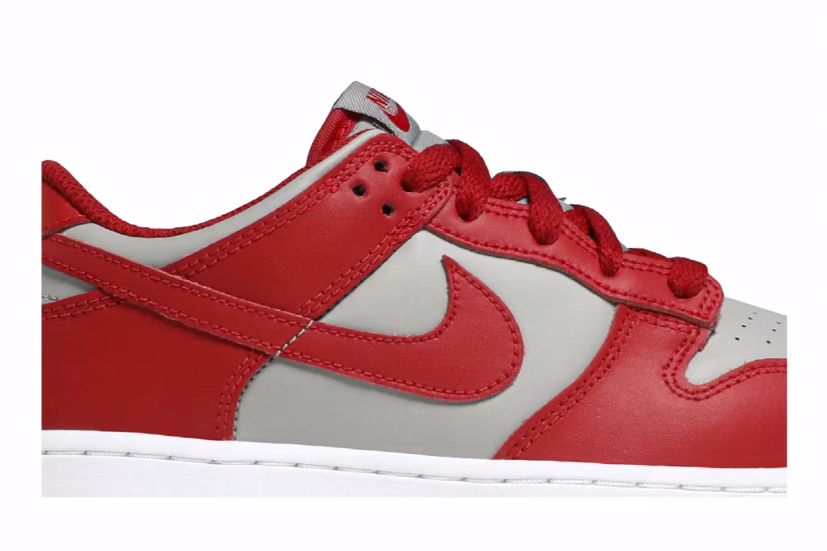 Nike Dunk Low PS UNLV, view 3