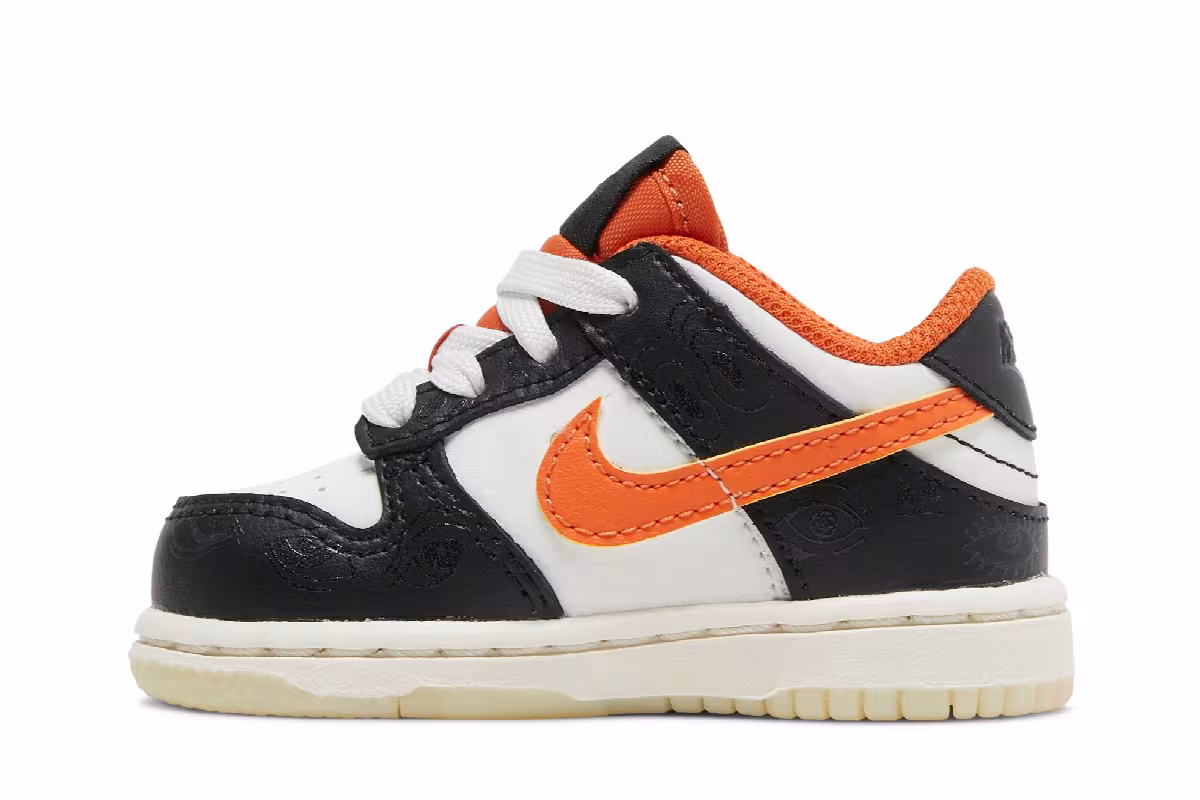 Nike Dunk Low Premium TD Halloween 2021, view 4
