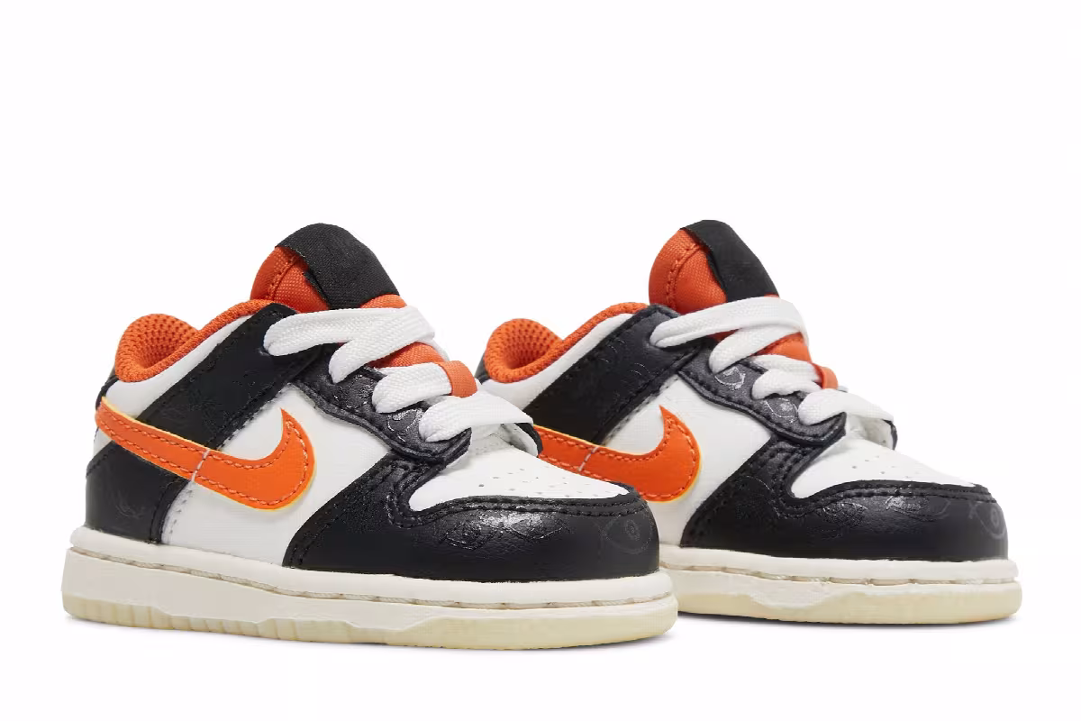 Nike Dunk Low Premium TD Halloween 2021, view 9