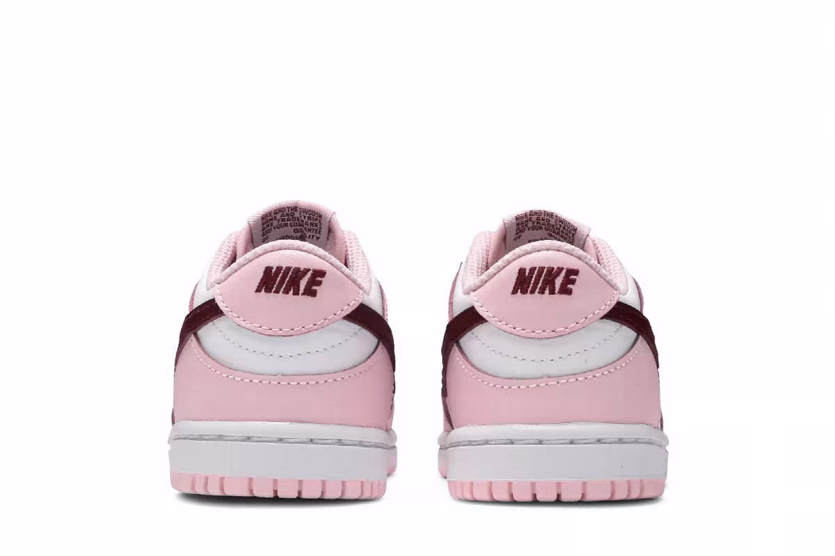 Nike Dunk Low TD Valentine's Day, view 7