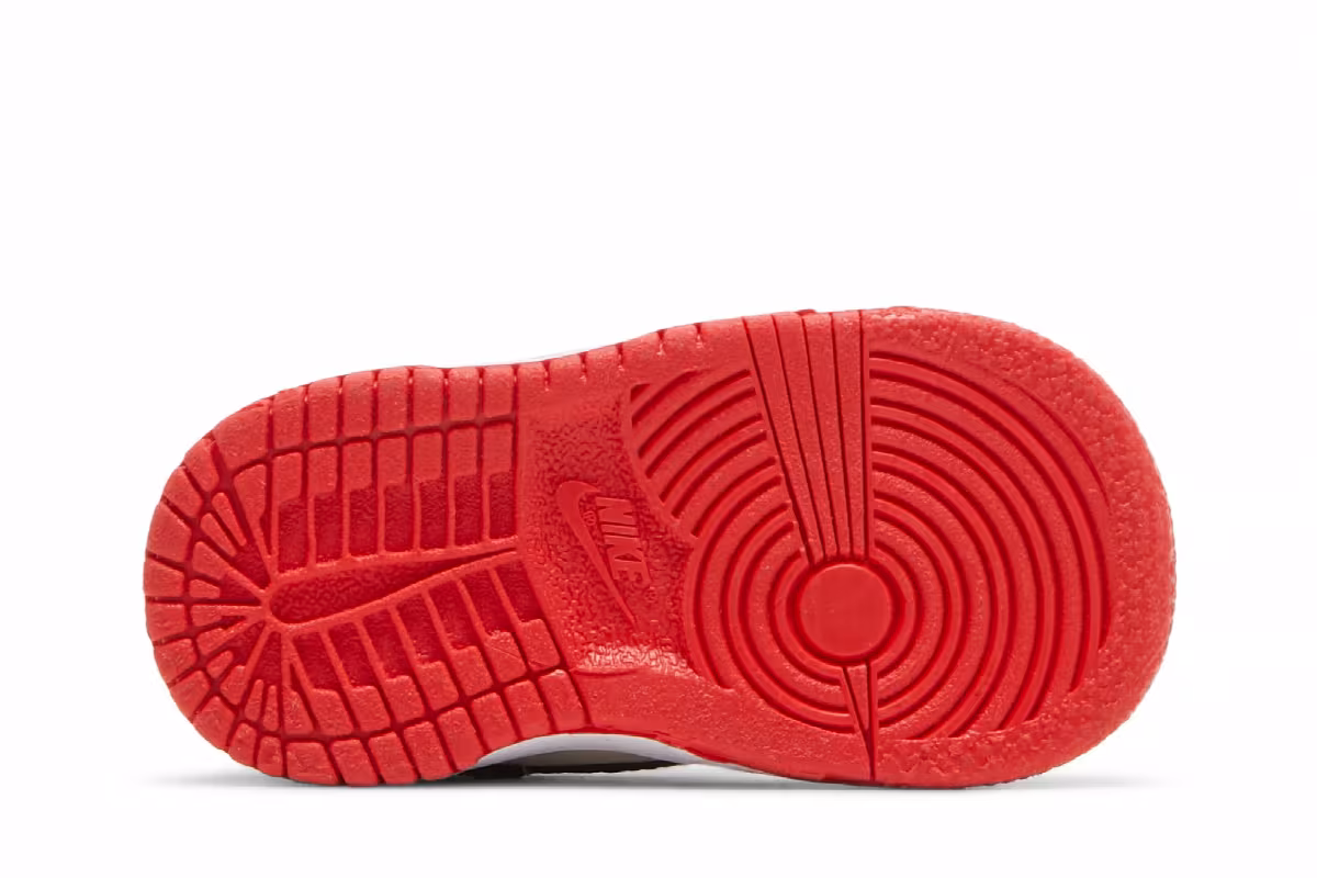 NBA x Nike Dunk Low EMB TD 75th Anniversary - Bulls, view 5