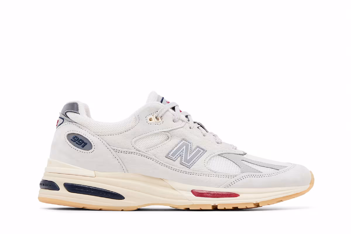 New Balance 991v2 Made in England Vintage Sport Pack - White, view 2