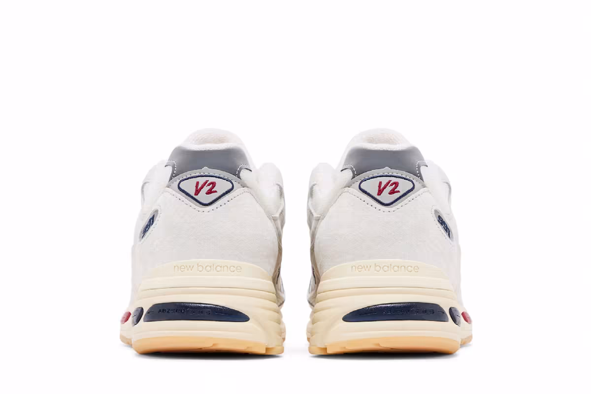 New Balance 991v2 Made in England Vintage Sport Pack - White, view 7
