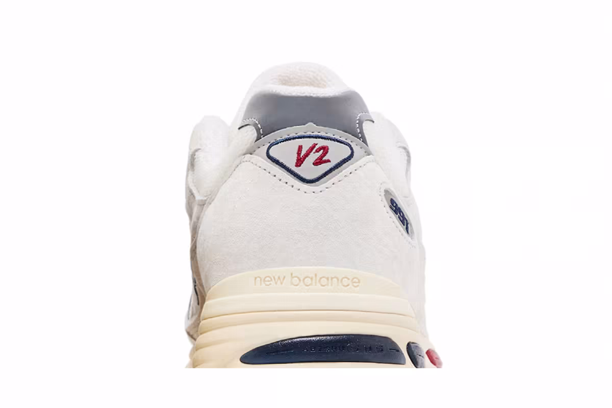 New Balance 991v2 Made in England Vintage Sport Pack - White, view 8