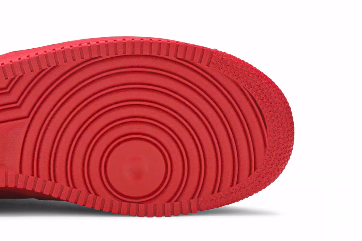 Nike Air Force 1 Low Triple Red, view 6