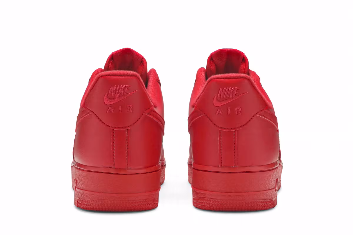 Nike Air Force 1 Low Triple Red, view 7