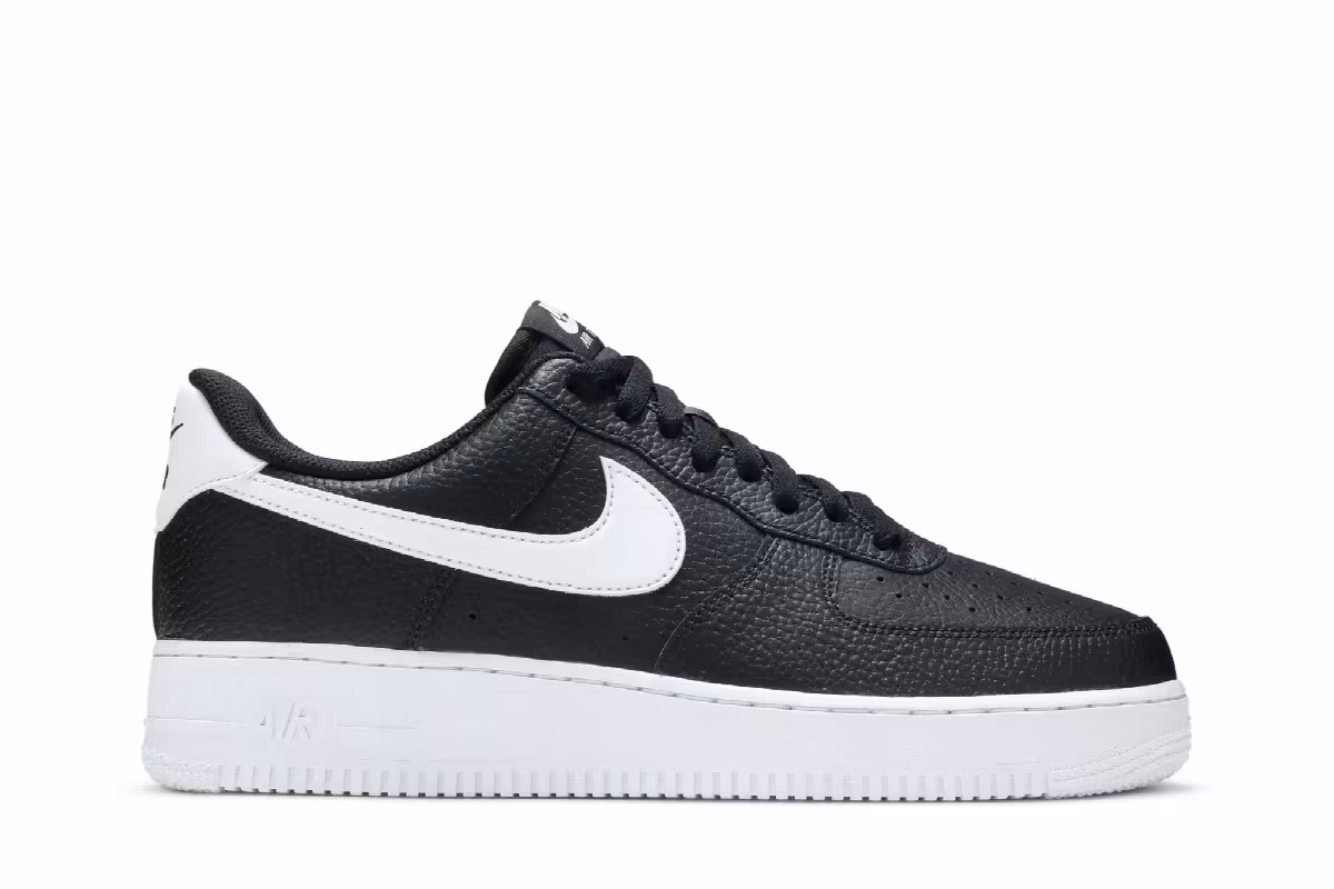 Nike Air Force 1 Black White Tumbled, view 2
