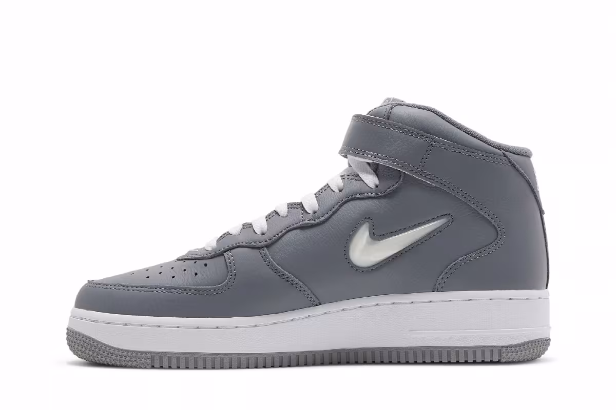 Nike Air Force 1 Mid Jewel QS NYC - Cool Grey, view 4