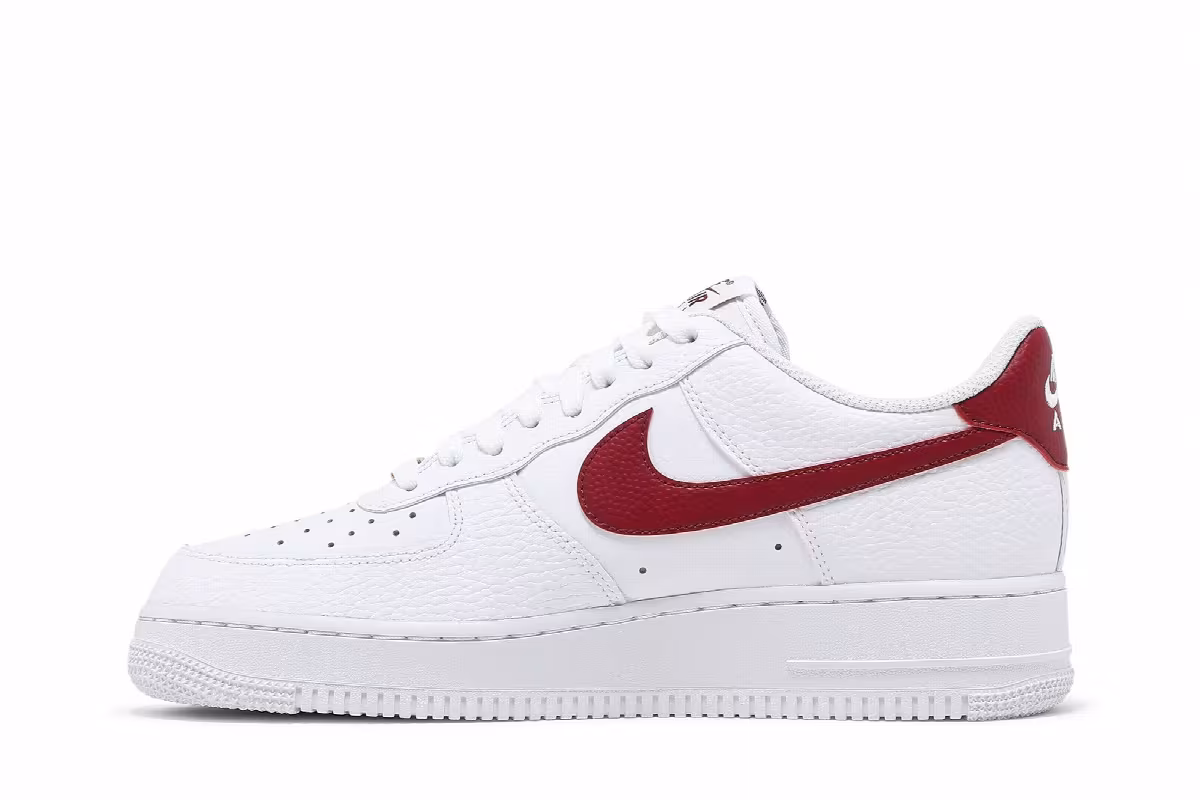 Nike Air Force 1 Low White Team Red, view 4