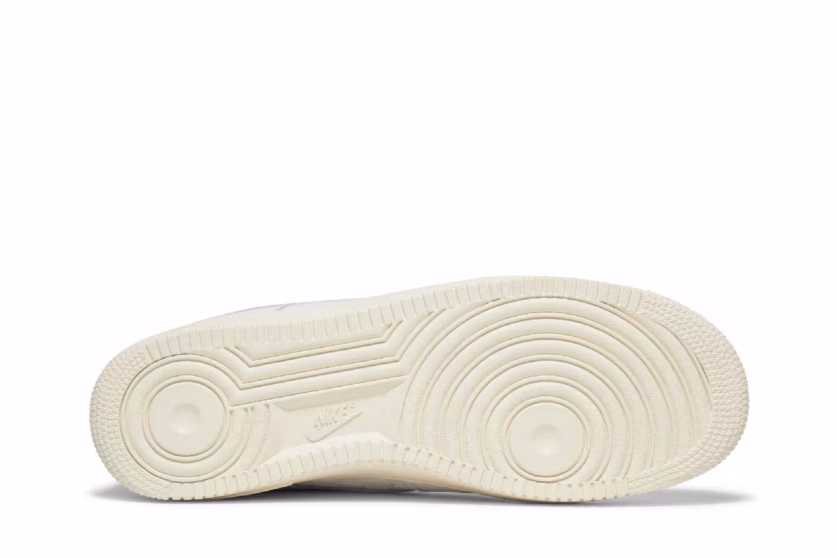 Kith x Nike Air Force 1 Low France, view 5