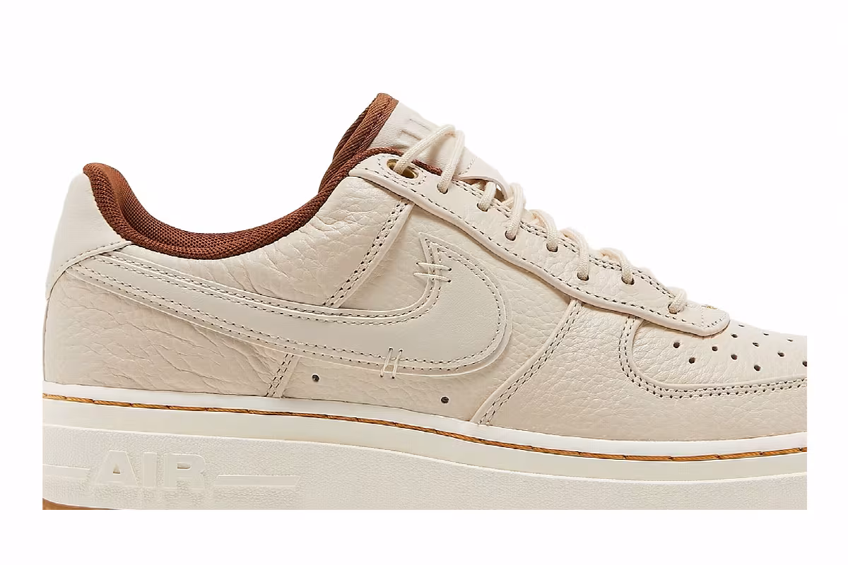 Nike Air Force 1 Luxe Pecan, view 3