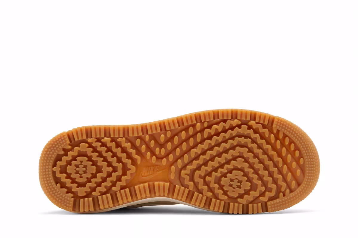 Nike Air Force 1 Luxe Pecan, view 5