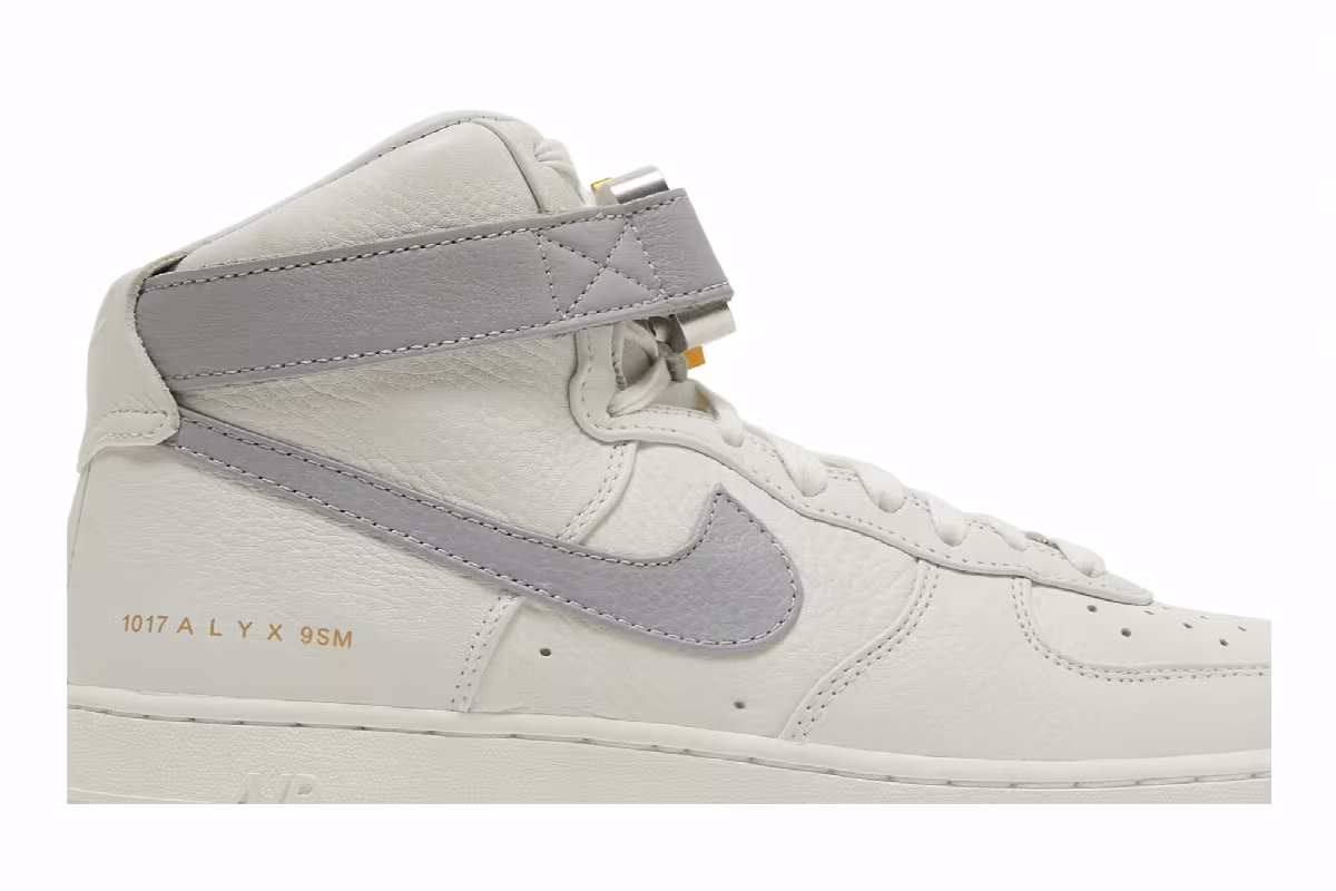 1017 ALYX 9SM x Nike Air Force 1 High White Wolf Grey, view 3